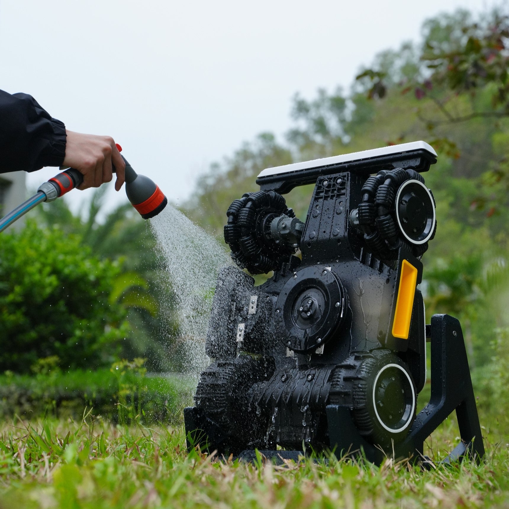 Rasenmäher-Waschplatz